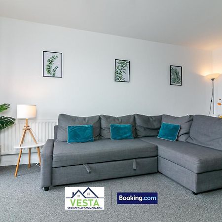 Two Bedrooms Apartment By Vesta Serviced Accommodation & Short Lets Hatfield With Free Wifi Екстериор снимка