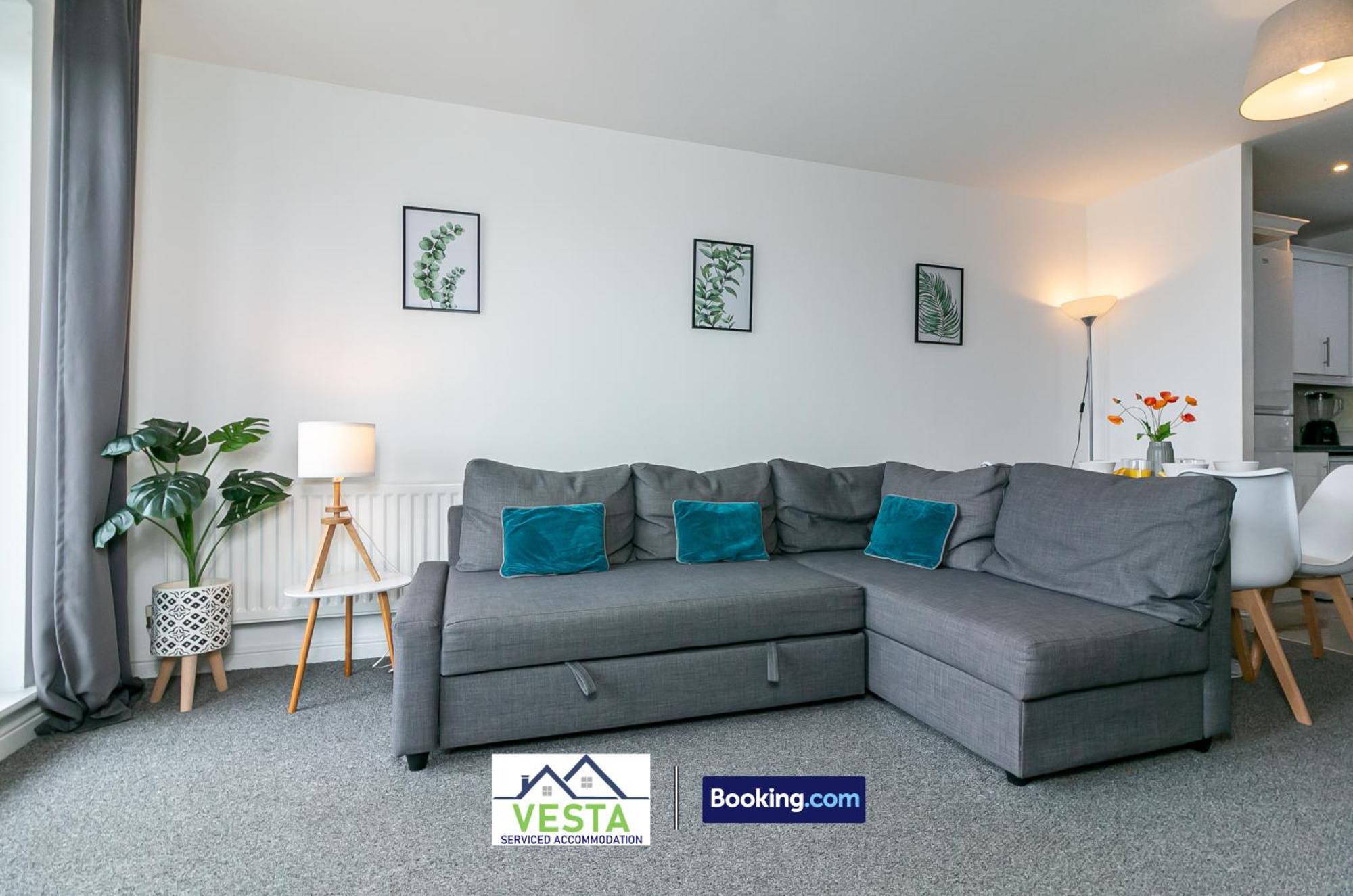 Two Bedrooms Apartment By Vesta Serviced Accommodation & Short Lets Hatfield With Free Wifi Екстериор снимка