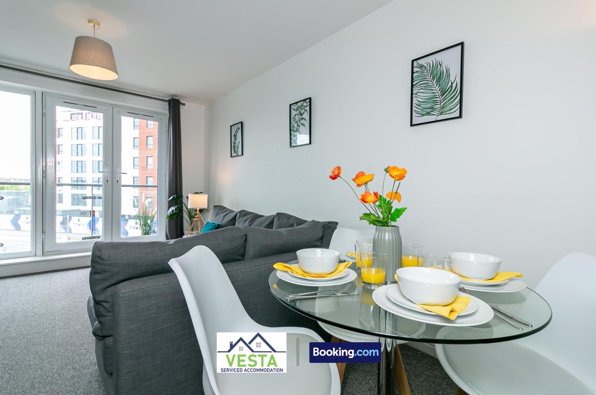 Two Bedrooms Apartment By Vesta Serviced Accommodation & Short Lets Hatfield With Free Wifi Екстериор снимка